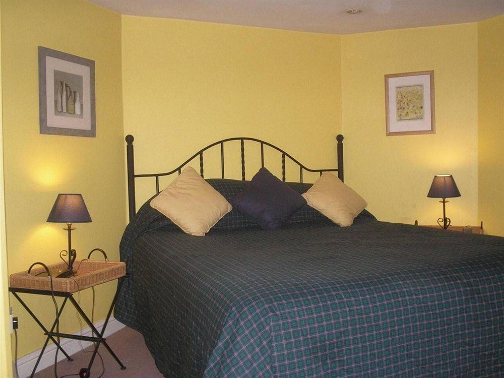 Cheshire Hospitality Ltd T\/A Lennox Lea Studios & Apartments Sale Dış mekan fotoğraf
