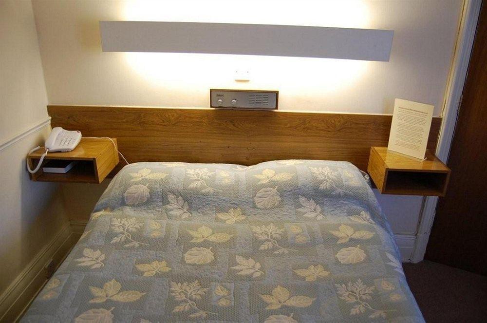 Cheshire Hospitality Ltd T\/A Lennox Lea Studios & Apartments Sale Dış mekan fotoğraf