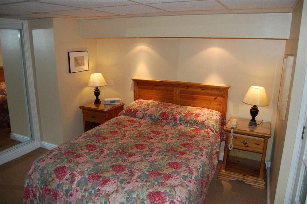 Cheshire Hospitality Ltd T\/A Lennox Lea Studios & Apartments Sale Dış mekan fotoğraf